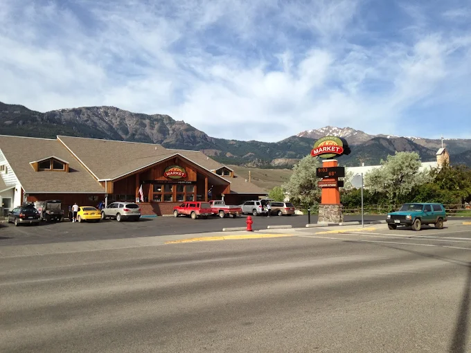 Gardiner Market exterior view